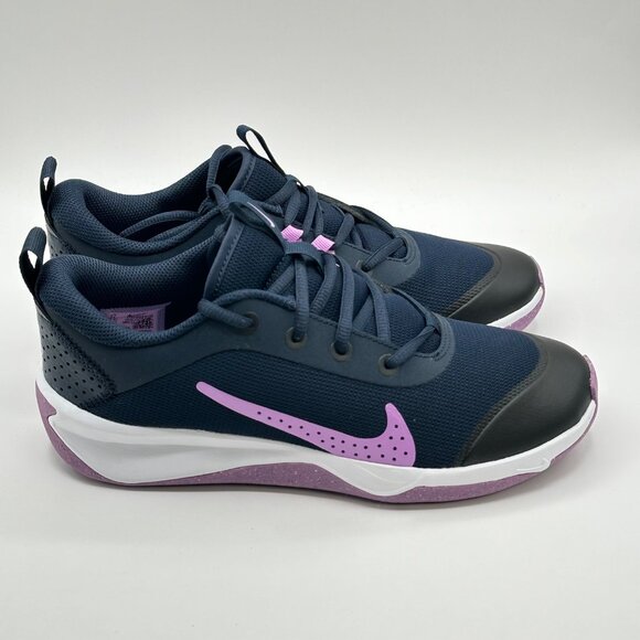 Nike Omni Multi-Court Low Blue / Pink DM9027-401 Size 7y = Women's: 8.5 - Picture 4 of 12
